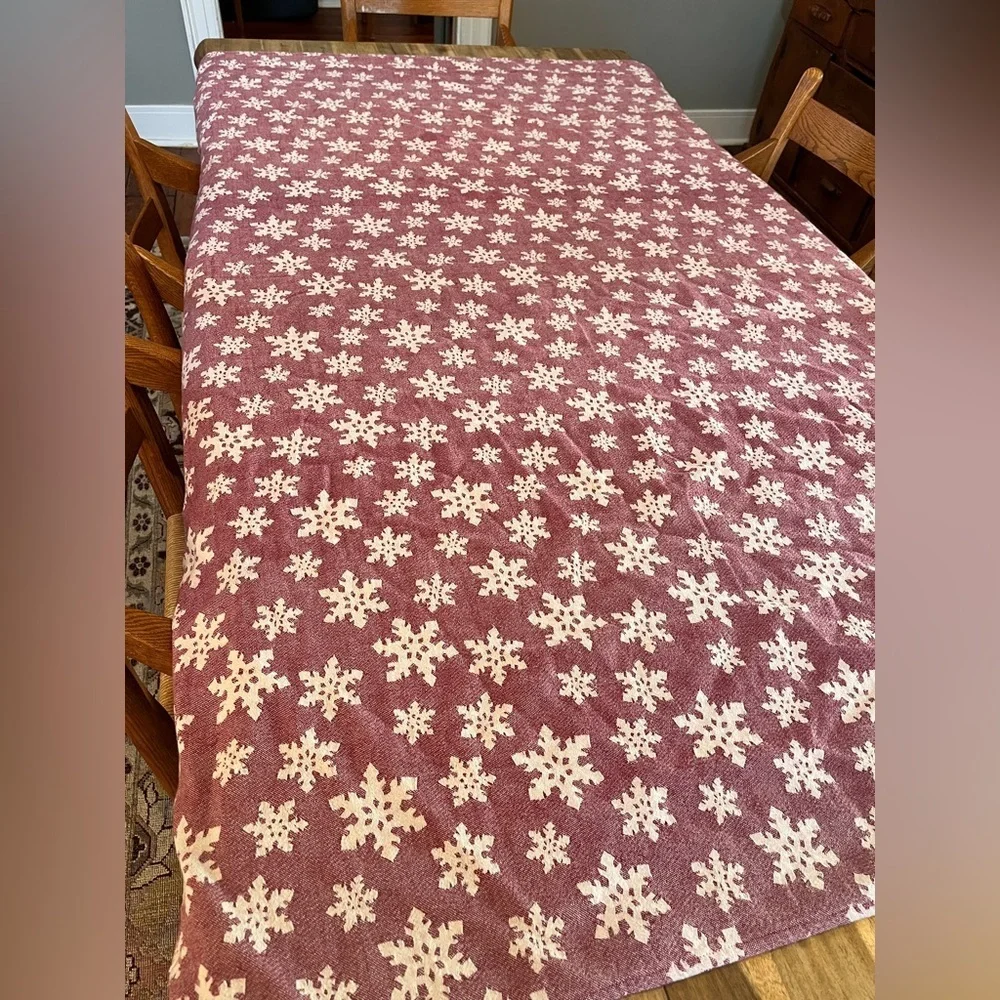 Vintage Muted Red/Cream Woven Cotton Snowflake pattern tablecloth 71 x 53